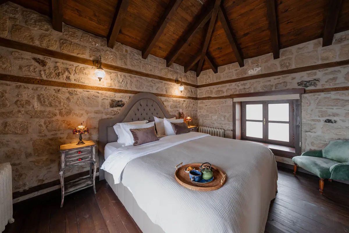 Ladin villa — Manici Kasrı